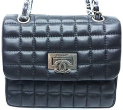 Chanel mini boy 6011